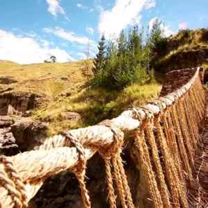 Q’eswachaka – El Último Puente Inca Vivo del Perú